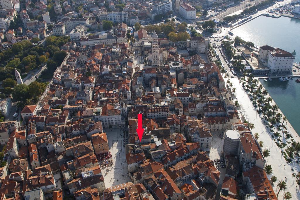 Old Square Apartment Split Buitenkant foto